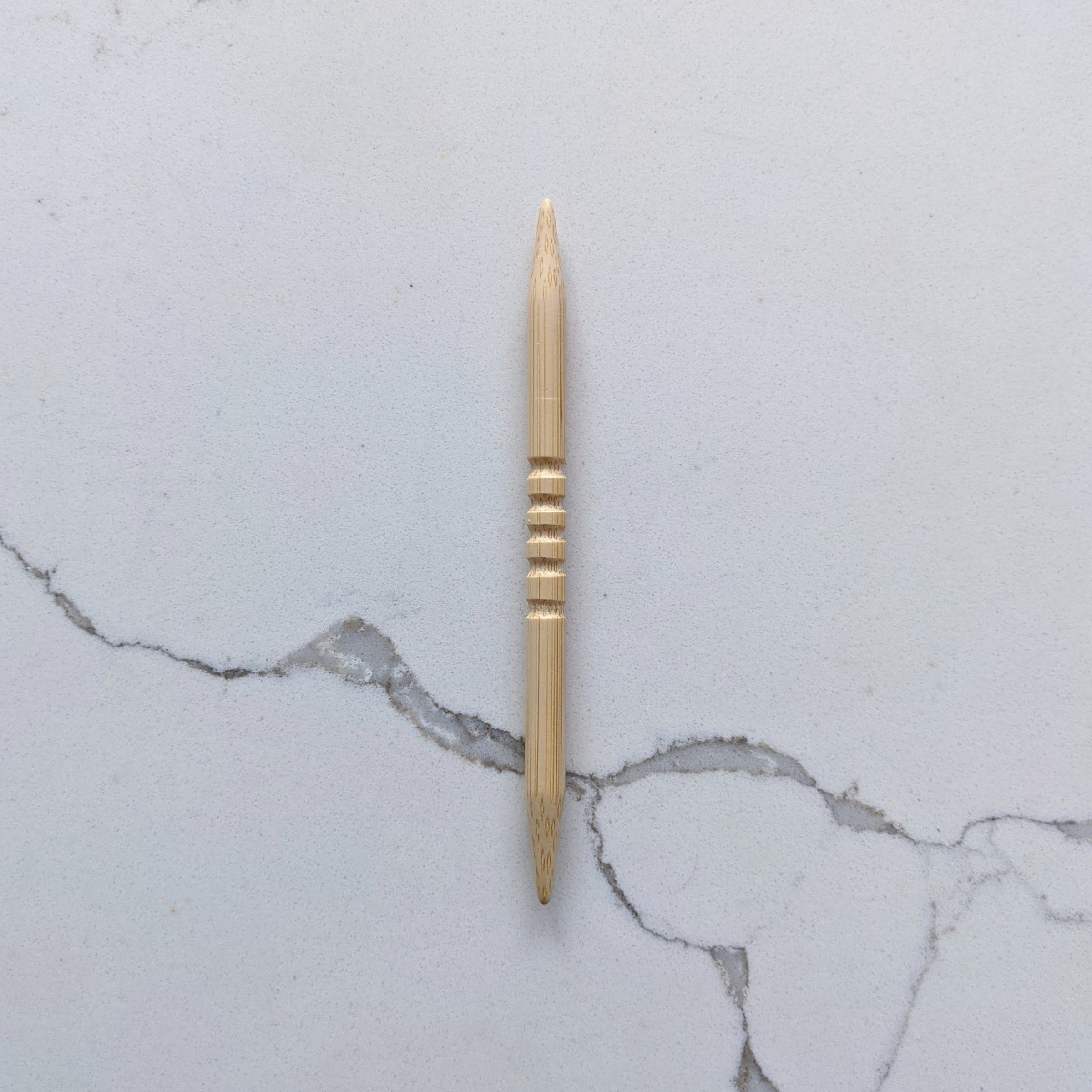 Bamboo Grooved Cable Needle by Kinki Amibari