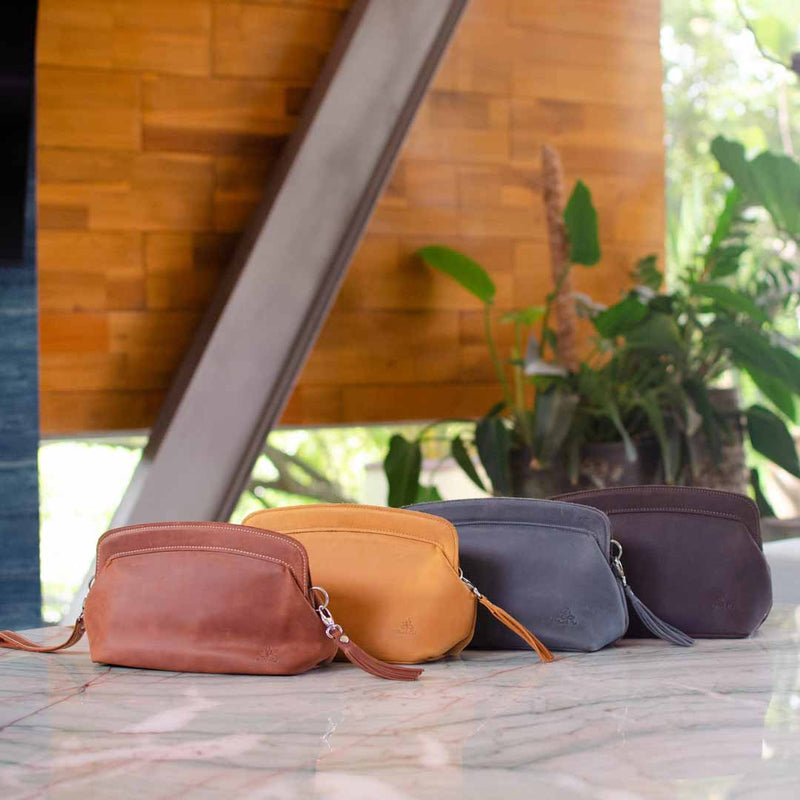 DIFFERENT WAYS TO STYLE & WEAR THE MINI POCHETTE - CROSSBODY, CLUTCH, BELT  BAG, SHOULDER BAG & MORE - YouTube