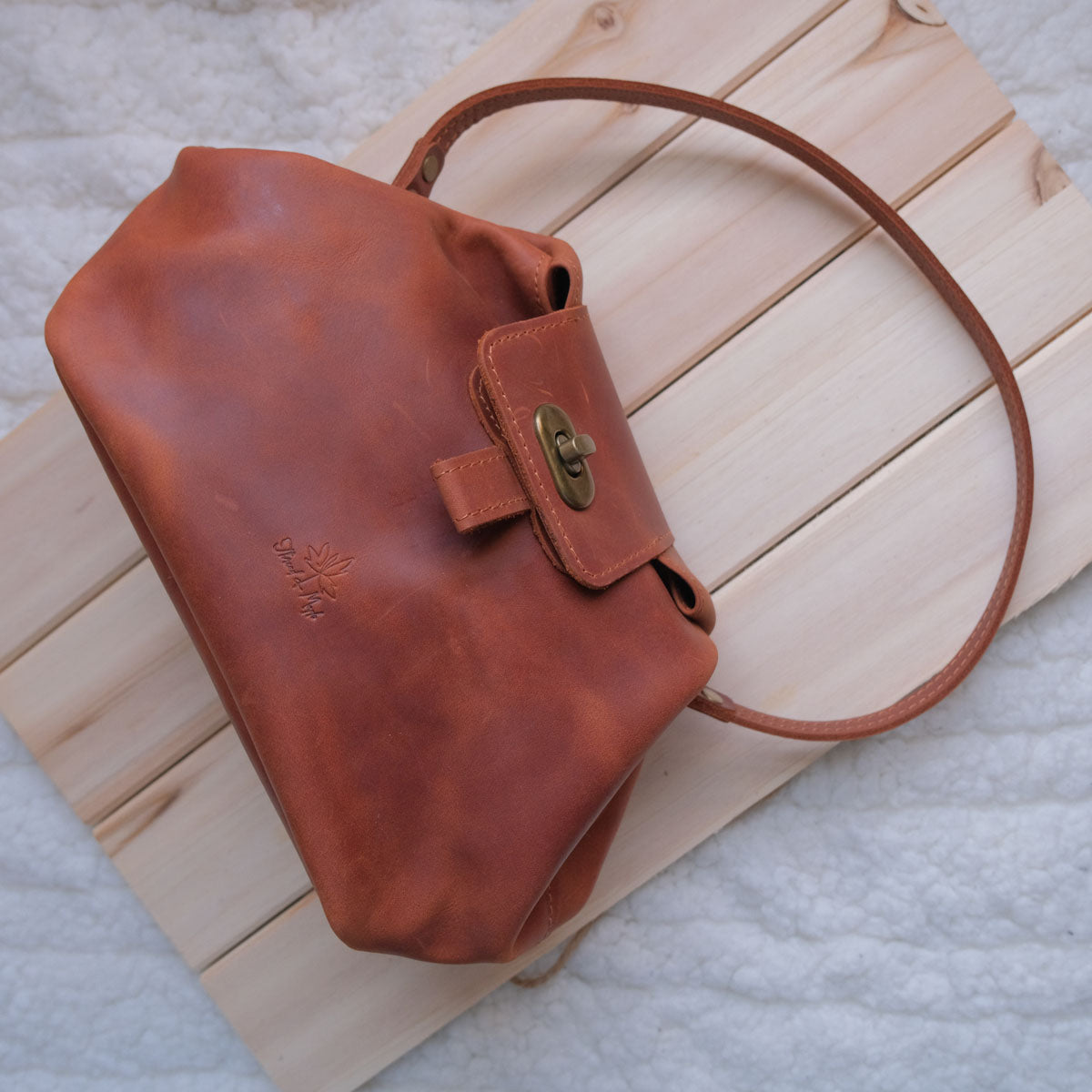 Leather Pochette – Thread and Maple