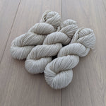 worsted weight luxury cashmere yarn oatmeal color