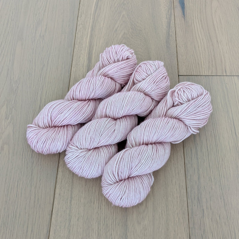 Worsted Weight Yarn – Thread and Maple